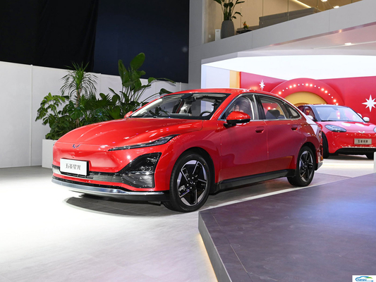 2024 Wuling Starlight 70 χλμ. Στερεόσημο Σεντάν Ηλεκτρικό Επιβατικό Αυτοκίνητο