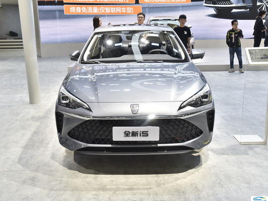 ROEWE 2023-2024 Συμπληκτικό Βενζινοκίνητο Σεντάν Χειροκίνητη ρύθμιση του καθίσματος του οδηγού και προσιτή