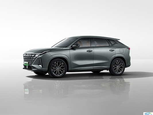 Τσανγκάν UNI-Z 2024 Blue Whale iDD 125KM PHEV SUV ride-on EV Αυτοκίνητο για εξοικονόμηση ενέργειας