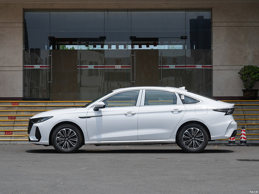 Επαναστατήστε τις μεταφορές σας με το 2024 Chery Fengyun A8 Sedan A Energy Vehicle