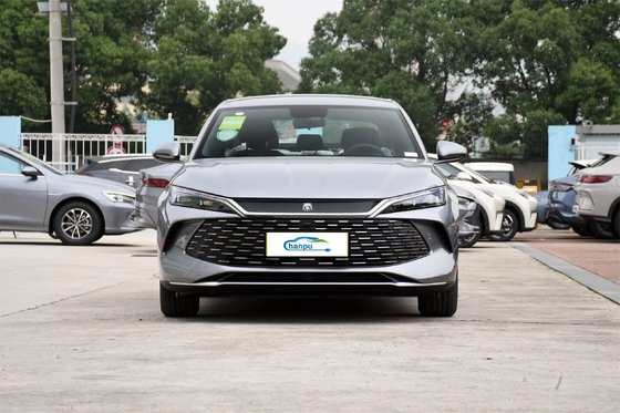 DM-I-2024 80KM Leading Model PHEV Sedan για BYD Μέγιστη ταχύτητα 180Km/h Energy Type PHEV