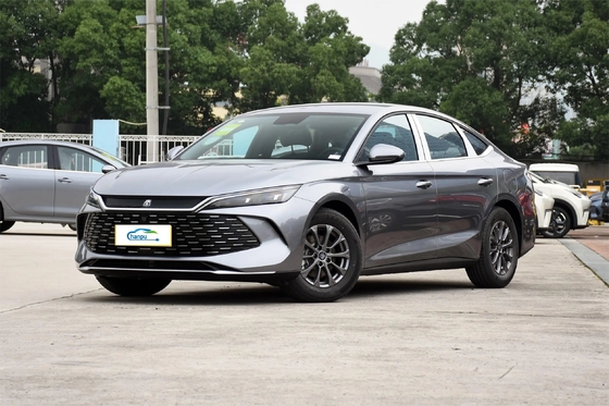DM-I-2024 80KM Leading Model PHEV Sedan για BYD Μέγιστη ταχύτητα 180Km/h Energy Type PHEV