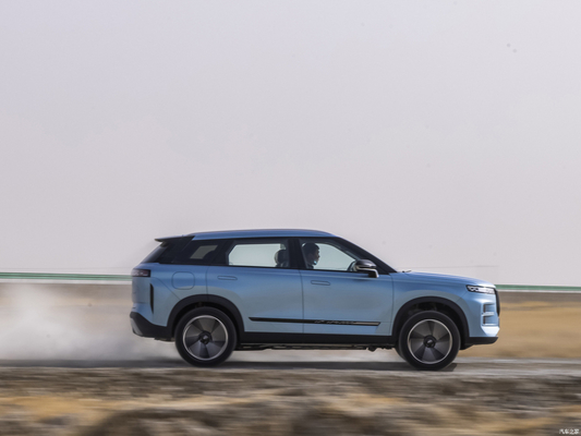 Ενεργειακό όχημα 2024 Chery Exploration 06 C-DM1.5T Υβριδικό PHEV SUV Ride-On EV Επιβατηγό