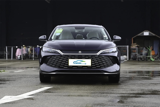 Μεσαίου μεγέθους Sedans Phev Car 2150Kg Μέγιστη μάζα πλήρους φορτίου Ενέργεια- φόρτιση για BYD
