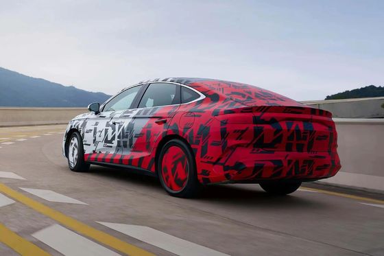 Εξερευνήστε το PHEV Sedan της Byd Ο τέλειος συνδυασμός ενεργειακής απόδοσης και απόδοσης