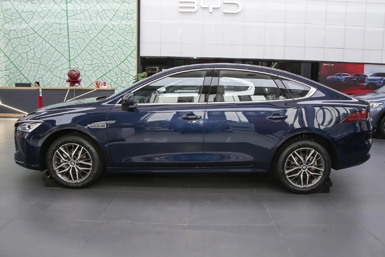 Byd Qin Plus Dm-2024 Dm-I Honor έκδοση συμπαγές σεντάν PHEV αυτοκίνητο με 120Km μέγιστη ταχύτητα