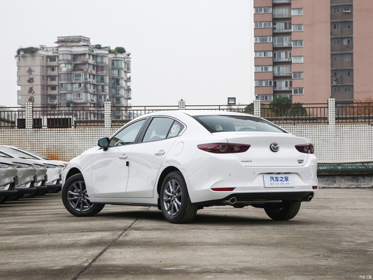 2023 Mazda 3 Axela 1.5L Manual Edition Βενζινοκίνητο SUV Sedan με φώτα LED από την Κίνα