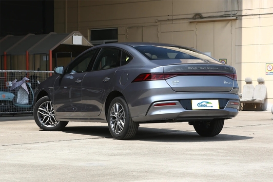 Ευρύχωρο 5θέσιο compact sedan BYD Qin Plus Dm-2024 Dm-I Honor έκδοση 120χλμ. PHEV αυτοκίνητο