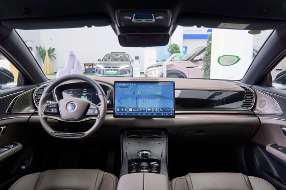 Μεσαίου μεγέθους όχημα Byd PHEV Dm-2024 Dm-I Honor έκδοση 121Km Privilege Τύπος Χαρακτηριστικά Σεντάν