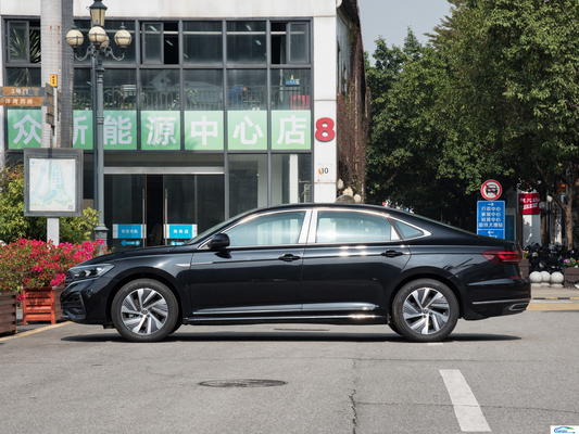2023 Volkswagen Passat Phev SUV Ο τέλειος συνδυασμός απόδοσης και αποδοτικότητας