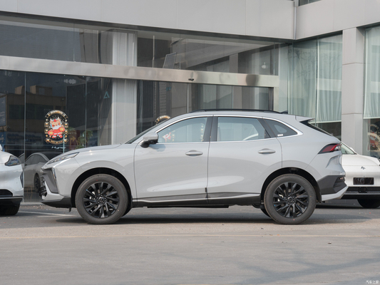 Κατασκευασμένο από την Dongfeng Forthing T5 Evo 2024 Luxury 1.5T SUV Βενζίνη Πολυσύνδεση πίσω ανάρτηση