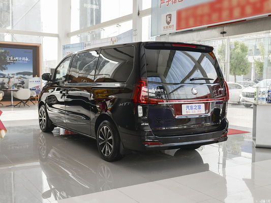 Φώτα LED και αυτόματο κιβώτιο ταχυτήτων Dongfeng Fengxing Forthing M7 4 θυρών 7 θέσεων MPV
