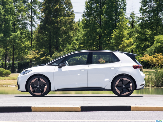 Βιώστε το μέλλον της οδήγησης με το 2024 Volkswagen ID.4 Crozz Electric Compact SUV