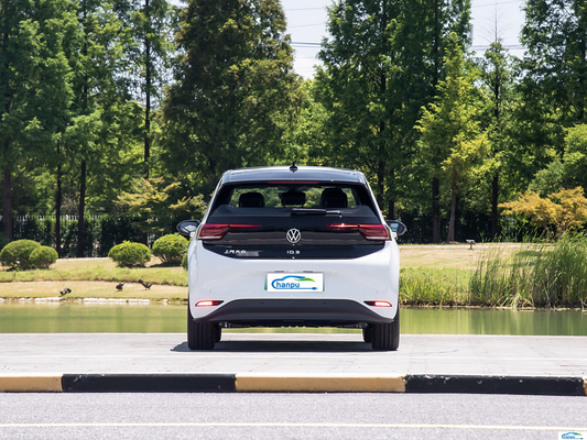 Βιώστε το μέλλον της οδήγησης με το 2024 Volkswagen ID.4 Crozz Electric Compact SUV